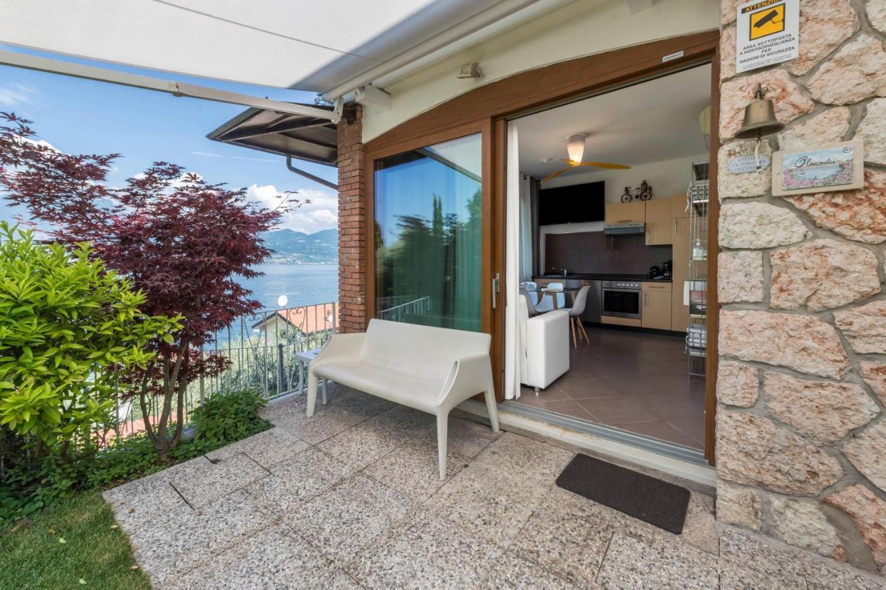 Residence La Mignon Oleandri Торри-дель-Бенако Экстерьер фото
